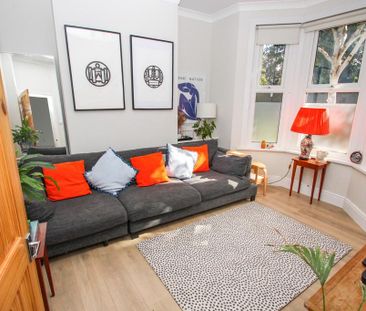 3 bedroom terraced house to rent - Photo 6