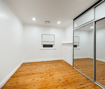 FAMILY HOME WITH SPACIOUS BACKYARD - Photo 1