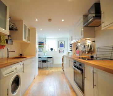 2 bedroom maisonette to rent - Photo 2