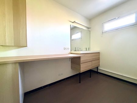 Location Appartement 4 pièces 87m² BREST 29200 - Photo 3