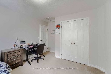 For Lease - 19 Patterson Drive Unit# UPPERS Exclude Basement, North Dumfries, Ontario - Photo 3