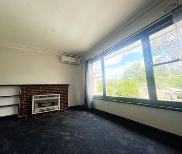 25 Leonard Street, Burwood VIC 3125 - House For Rent | Domain - Photo 6