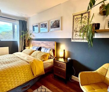 3 bedroom terraced house to rent - Photo 5