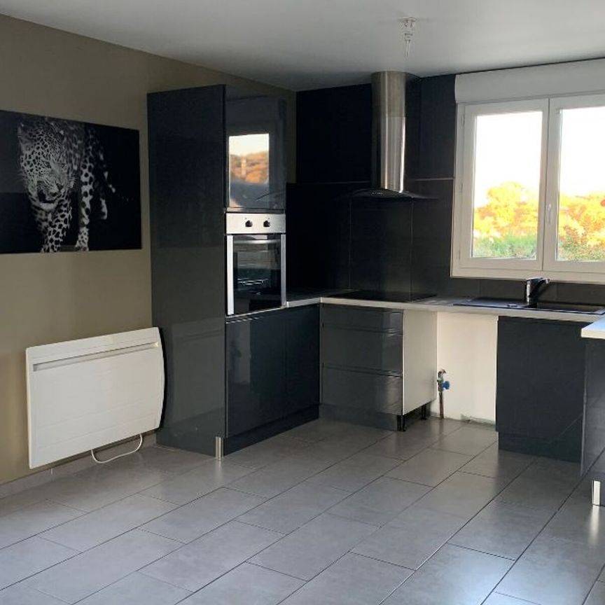 Appartement à louer 2 pièces • Bures-sur-Yvette - Photo 1