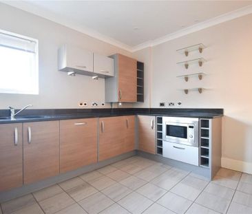 2 bedroom apartment to rent - Photo 6