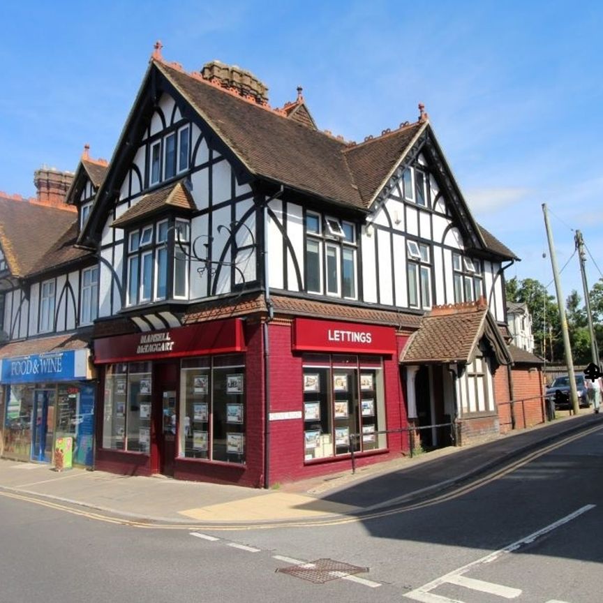 Station Road, Burgess Hill, RH15 - Photo 1