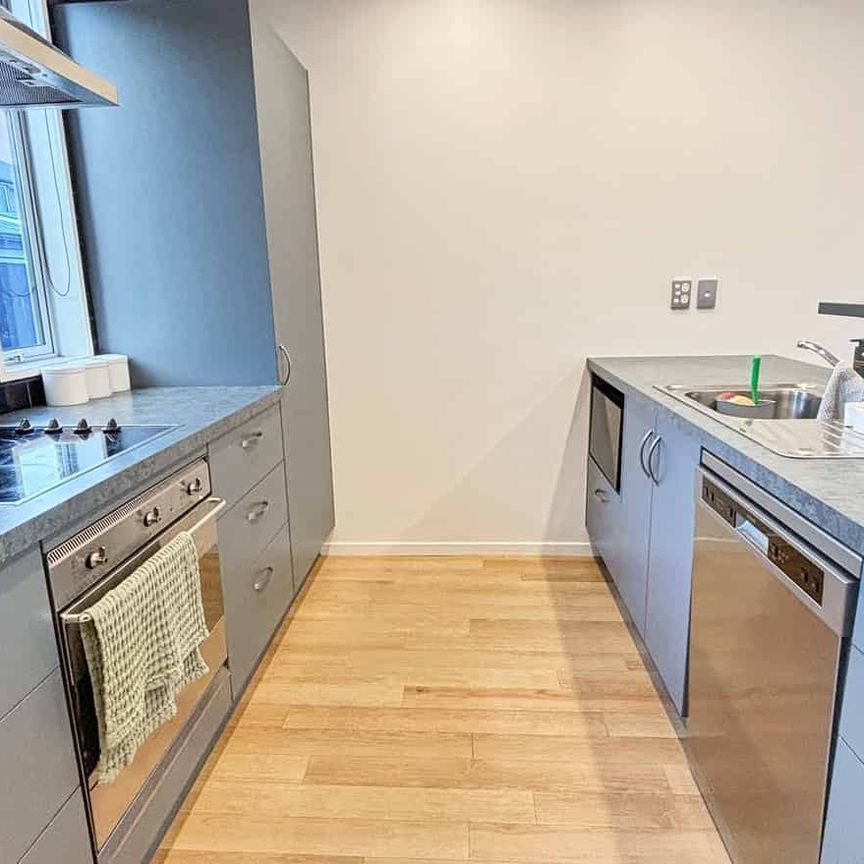 Colombo Street Elegance - Photo 1