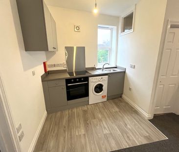 2 Bed Flat, Birkin Street, BS2 - Photo 1