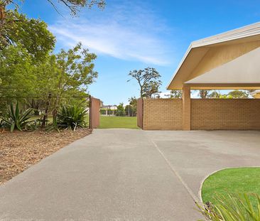 COMMING SOON - Charming Family Home in Peaceful Lugarno - Photo 4