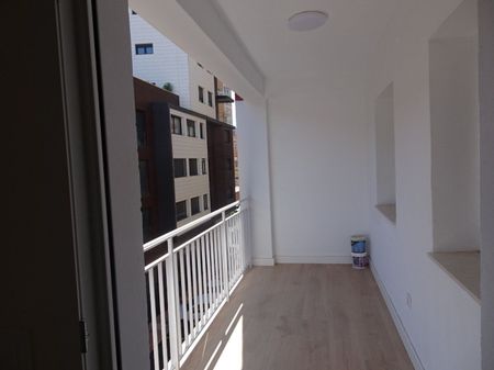 Piso de alquiler en Alameda - Photo 4