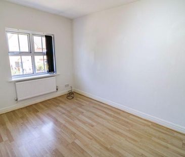 4 bedroom detached house to rent - Photo 5