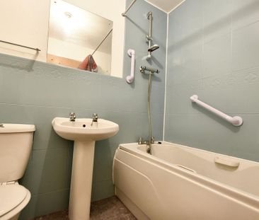 2 bedroom apartment to rent - Photo 5