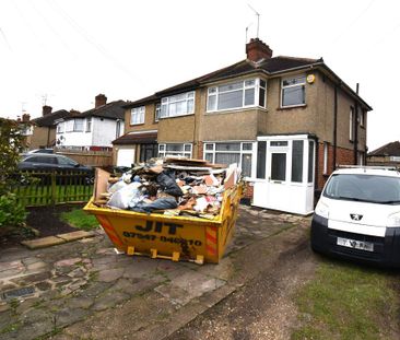 3 bedroom semi-detached house to rent - Photo 3