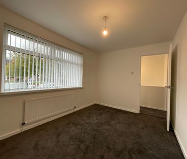 67 West Circular Road, Belfast, BT13 3QA - Photo 2