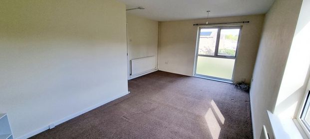 2 bedroom house of multiple occupation to rent - Photo 1