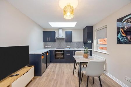 Apt 2, 27 Camden Street, Belfast, BT9 6AT - Photo 5