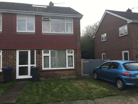 College Road, Canterbury, Canterbury, CT1 - Photo 5