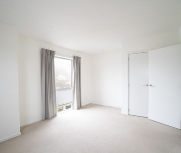 13/32 Dr Taylor Terrace, Johnsonville - Photo 1