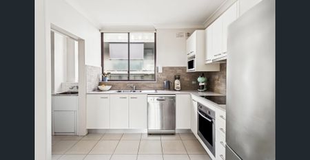 Renovated East Facing Apartment Minutes to Diamond Bay Reserve - Photo 3