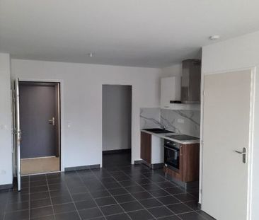 T2 AVEC TERRASSE ET PARKING - Photo 4