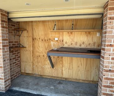 Charming 2-Bedroom Villa with Versatile Spaces - Photo 1