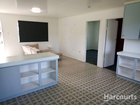 Charming 2 Bedroom Home in Innes Park! Rent Increase to $460 per week from 26/04/2025 - Photo 4