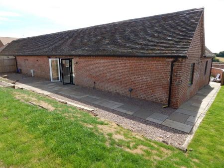 3 bedroom barn conversion to rent - Photo 5