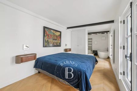 Tout savoir sur cet appartement dans le quartier Saint Thomas d'Aquin, à Paris 7ème - Photo 5