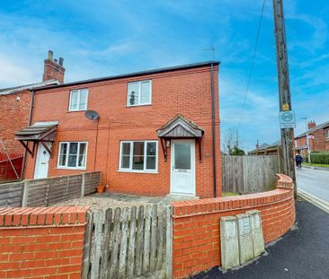 3 bedroom semi-detached house to rent - Photo 4