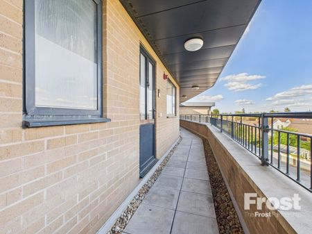Willow Court, Meadfield Road, Langley,SL3 - Photo 5