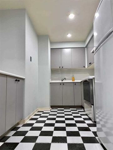 For Lease - 1633 Dundas Street Unit# 2, Toronto, Ontario - Photo 2