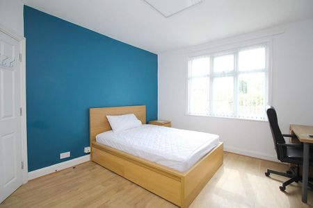 1 bedroom in a house share to rent - Photo 5