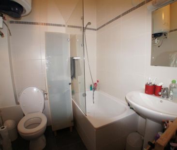 Location Appartement 3 pièces 45m² ANGERS 49100 - Photo 4