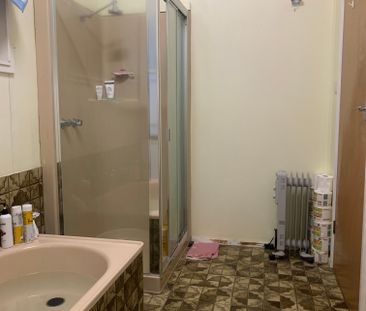 Westmeadows - Photo 1