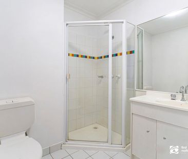 Natural light filled furnished 1 bedroom in CBD! - Photo 5