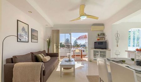 Alquiler de piso en Calle Torre Almenara, 4 - Photo 2