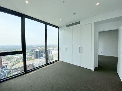 Level 19 Two Bedroom - Mirvac Apartment - Photo 3
