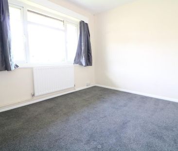 2 bedroom maisonette to rent - Photo 5