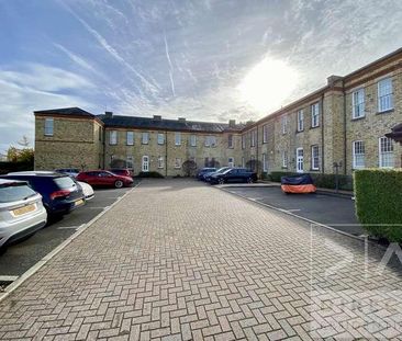 Horton Crescent, Epsom, KT19 - Photo 3