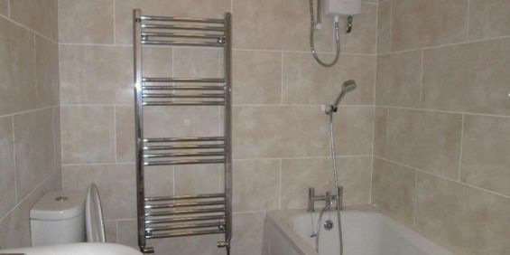 2 Bed - Mill Street, Brierley Hill, Birmingham - Photo 3