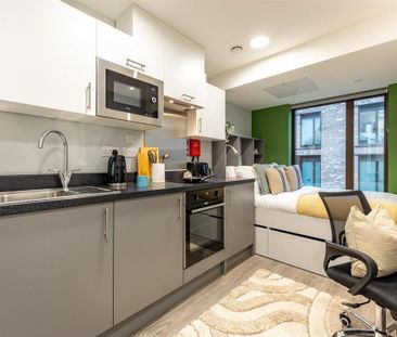 Studio to rent - Photo 2