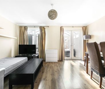 Wynter Street, London, SW11 2TZ - Photo 2