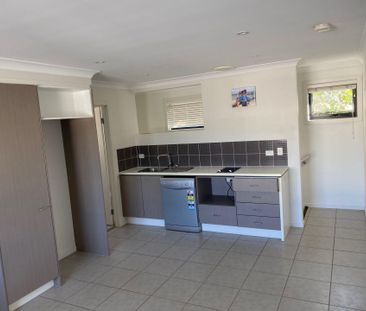 132/16 Surbiton Court, Carindale, QLD 4152 - Photo 3