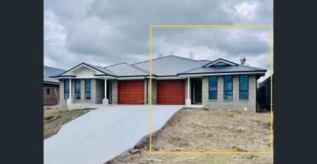 4 Bedroom Home in Sought After Chisholm Estate - Photo 5