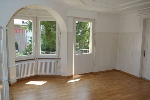 Super 4-room apartment with large terrace and balcony - Photo 1