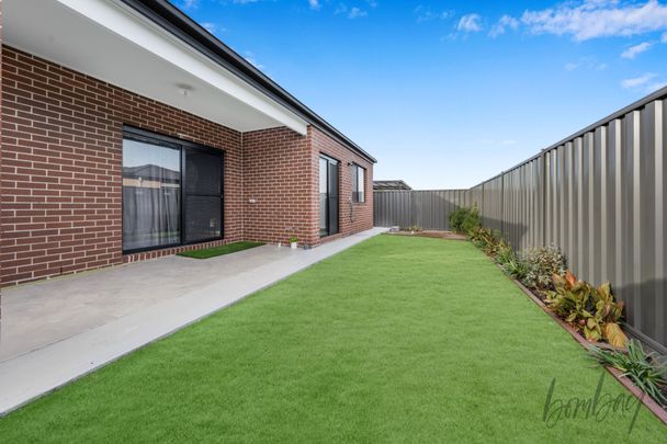 Spacious 4-Bedroom Family Home for Rent - Comfort, Convenience & Style! - Photo 1