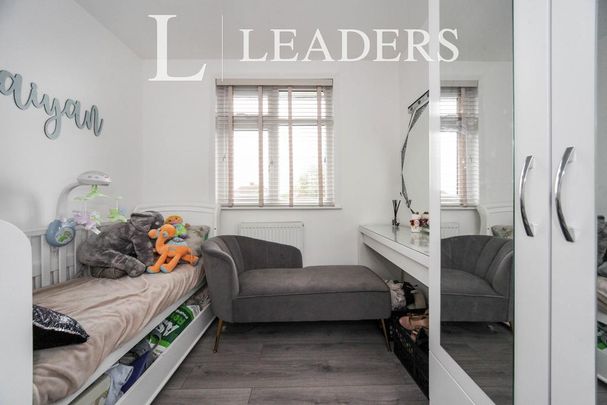 3 bedroom terraced house to rent - Photo 1