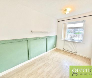 3 bedroom detached house to rent - Photo 3