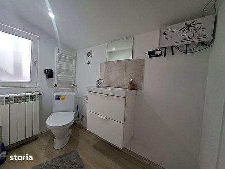 Proprietate cu 3 camere in centrul orasului pentru birouri sau locuit - Photo 4
