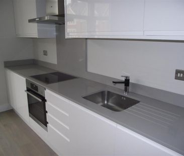 1 bedroom flat to rent - Photo 6